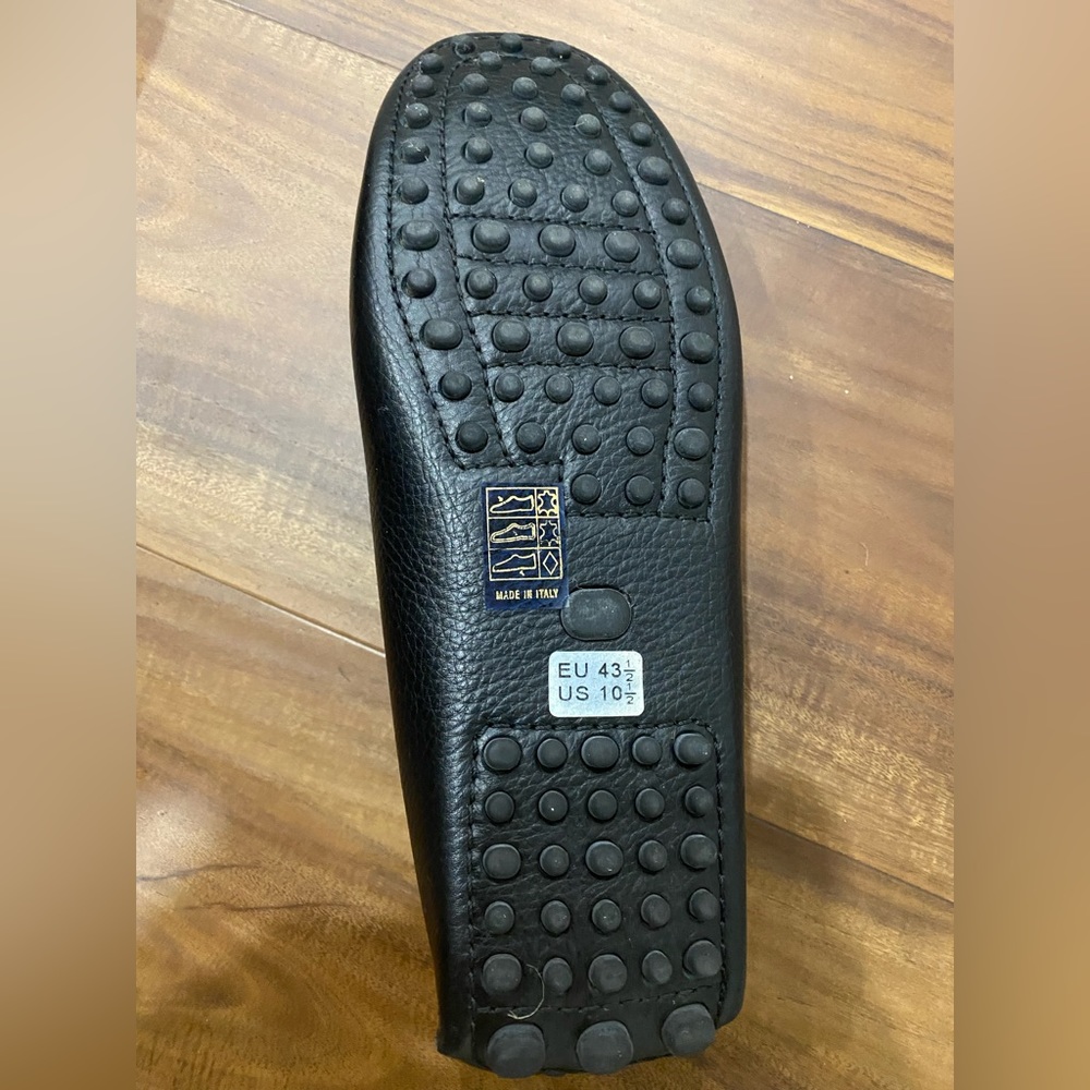 Luxury brand shoes